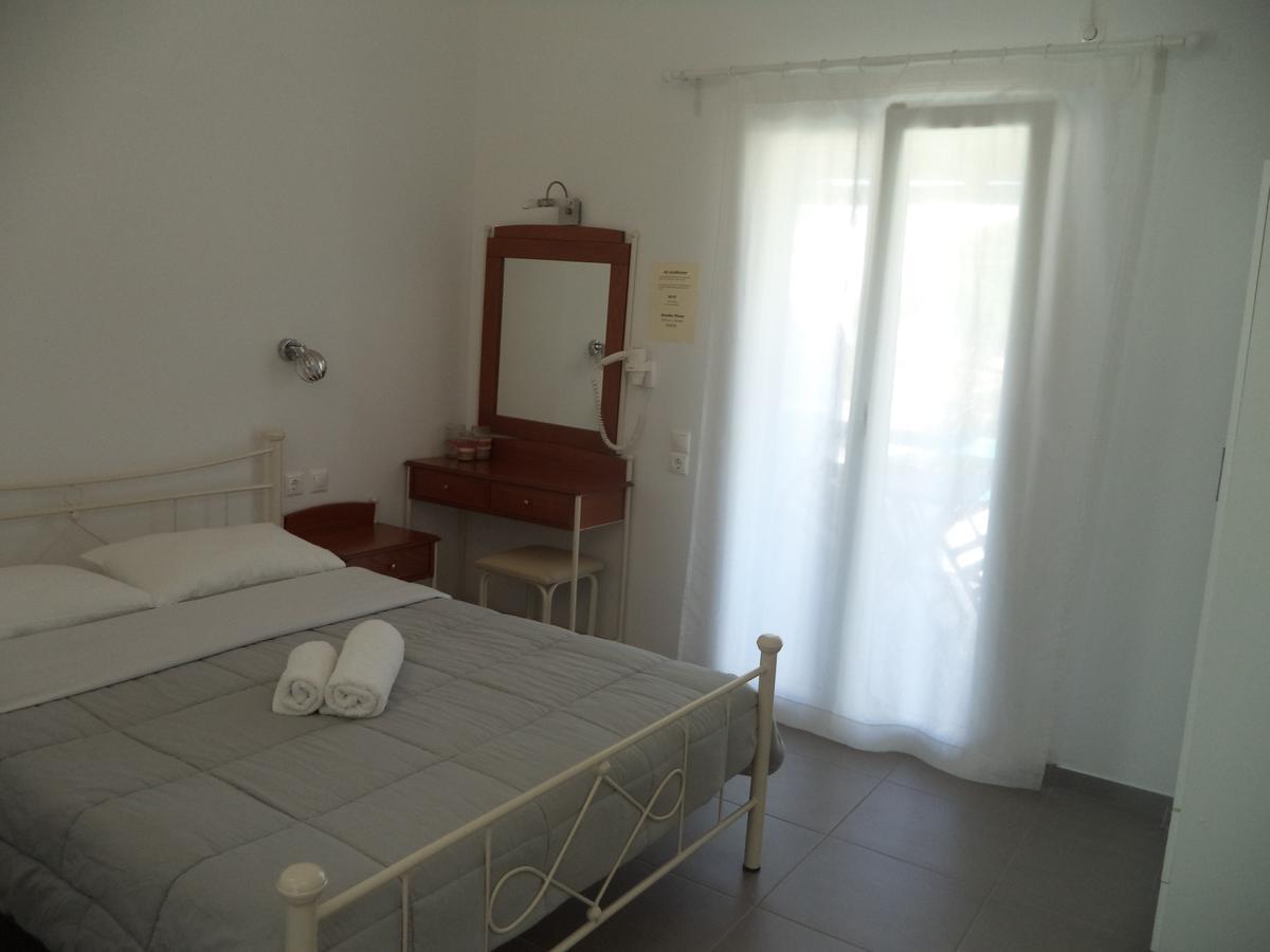 Taxiarchis Studios Agios Georgios  Exterior photo
